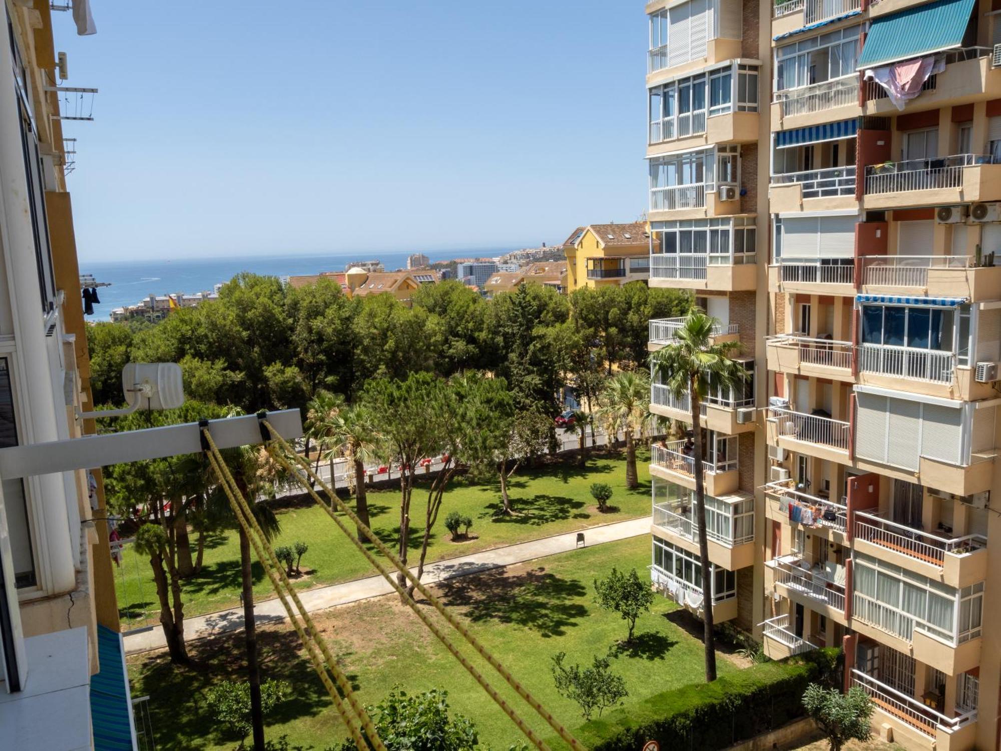 A 10 Min De La Playa Y Con Excelentes Zonas Comunes Apartment Benalmadena Ngoại thất bức ảnh